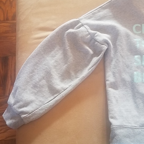 Girls sweatshirt with tulle attached - Picture 2 of 4